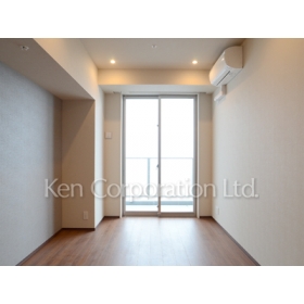 Living and room. Shoot the same type 31 floor of the room. Specifications may be different.