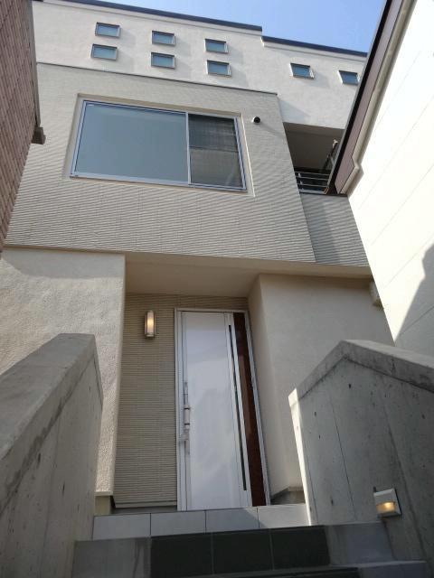 Local appearance photo. Local (August 2013) Shooting