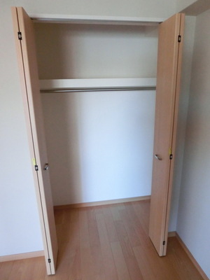 Receipt. Closet (Daiwa House construction cases)