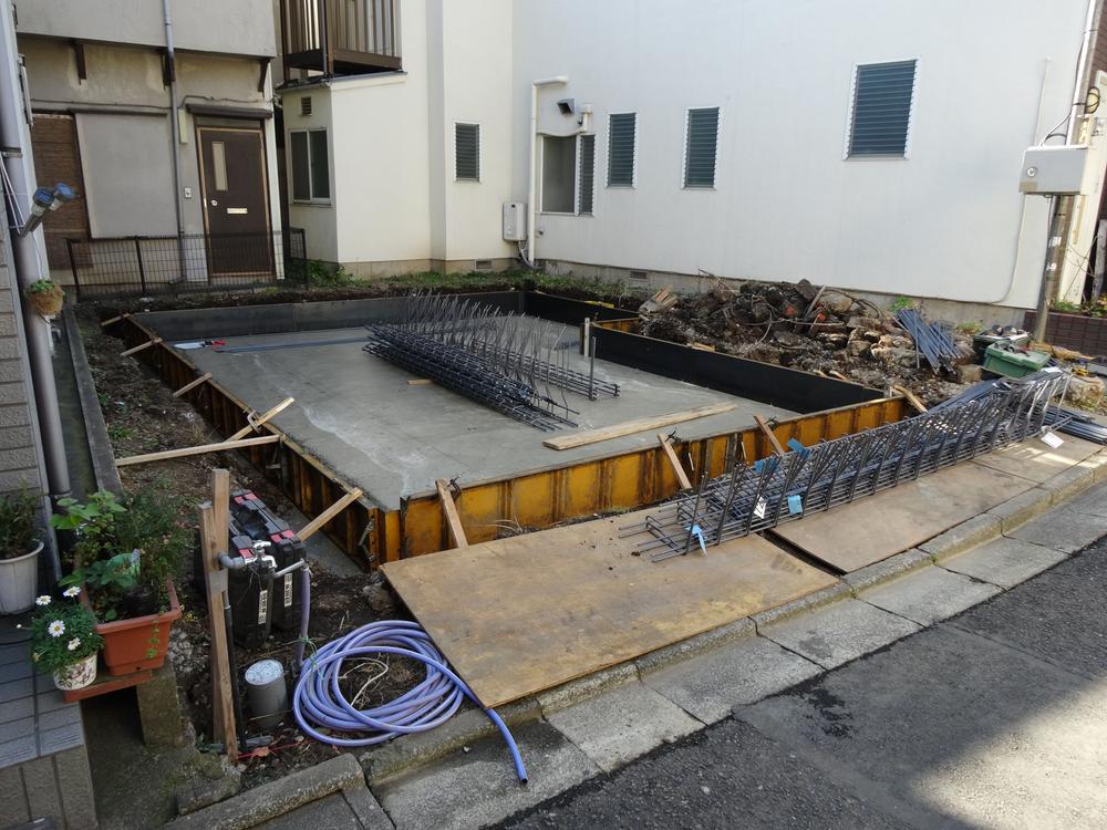 Local appearance photo. Local (12 May 2013) Shooting