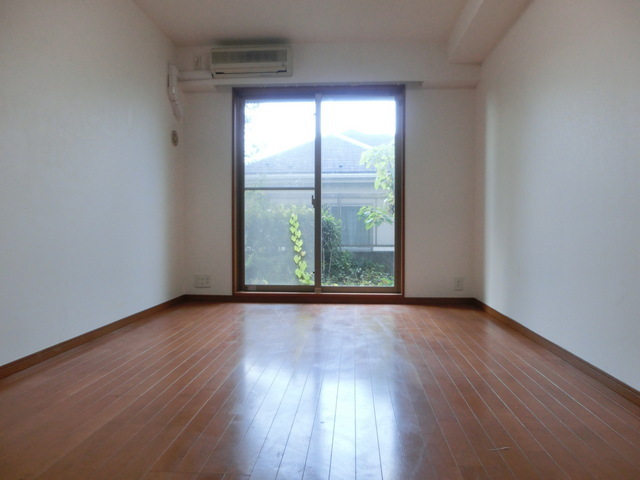 Other room space. room