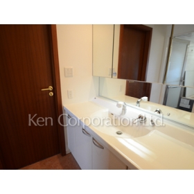 Washroom. Shoot the same type the 23rd floor of the room. Specifications may be different.