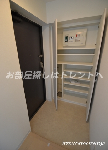 Entrance. It is a studio type of reference photograph of the same building