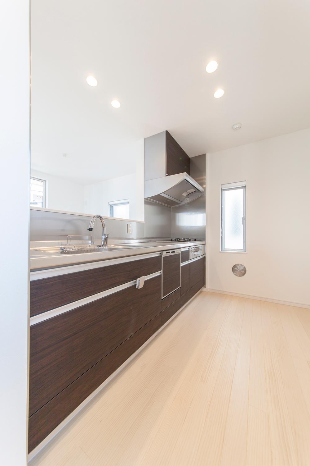 Same specifications photo (kitchen). ( Building) same specification