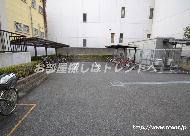 Other common areas. Bicycle-parking space