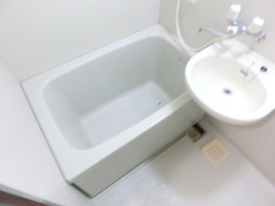 Bath. Comfortable bus