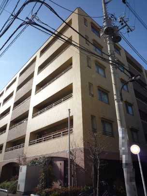 Local appearance photo. Appearance (2013 January shooting)