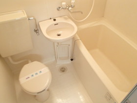 Bath. bus ・ Toilet