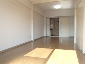 Living and room. It is the studio of spread