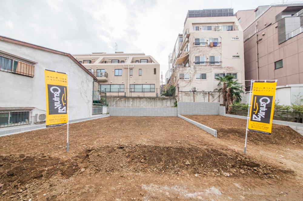 Other local. Local (12 May 2013) Shooting