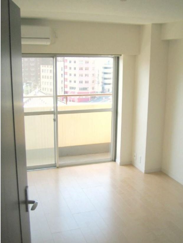 Living and room. Bedroom