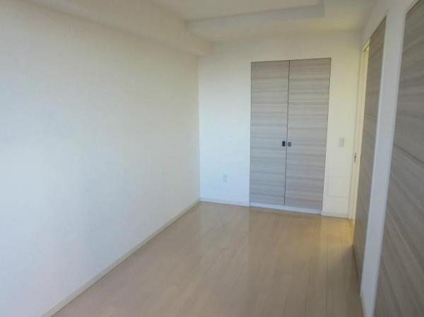 Non-living room