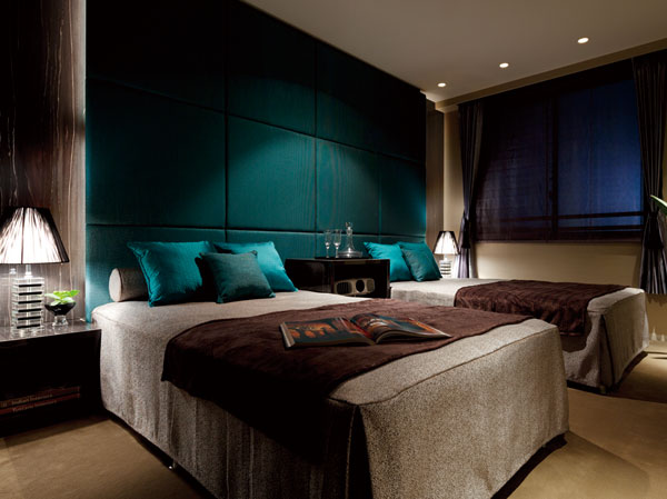 Interior. MASTER BEDROOM