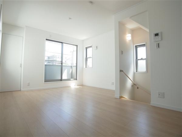 Living. Living 2013 / 08 shooting