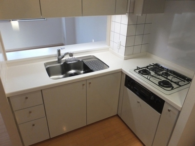 Kitchen. System Kitchen 3-burner stove