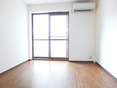 Living and room. 1K type of room