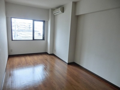 Other room space. room