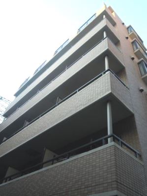 Building appearance. Active Millennium Edogawabashi