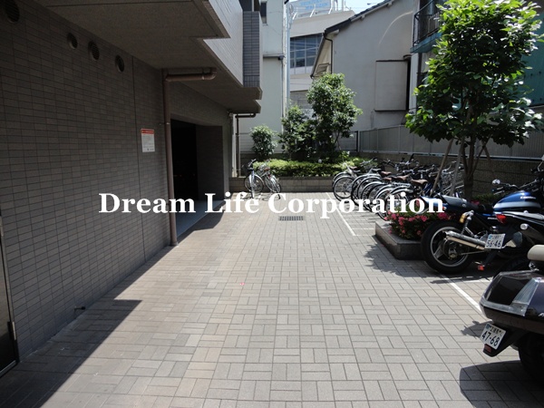 Other common areas. Bicycle-parking space