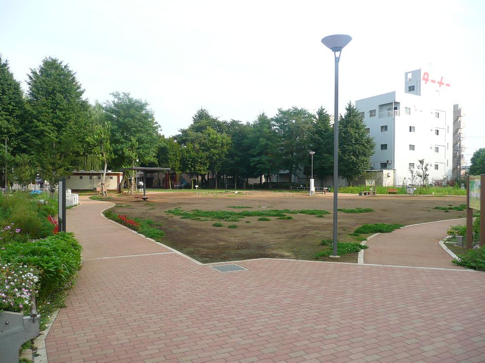 park. 949m until Minaminagasaki Harappa park