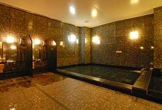 Other common areas. Big bath