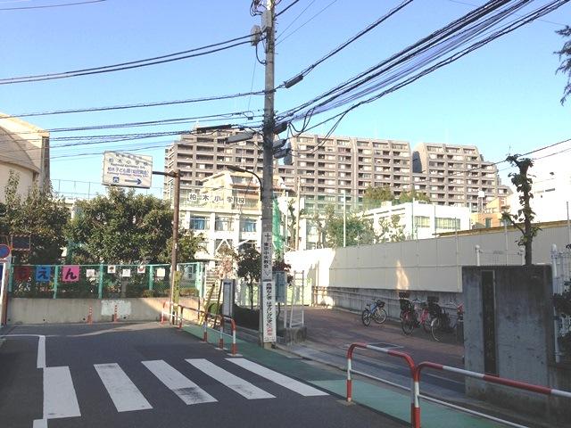 Primary school. Kashiwagi until elementary school 850m