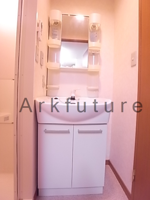 Washroom. There is a separate wash basin!