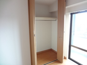 Living and room. There closet