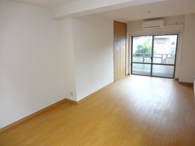 Living and room. Western-style 12 Pledge of room