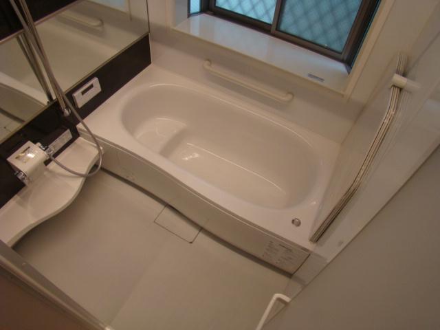 Same specifications photo (bathroom). Same specifications