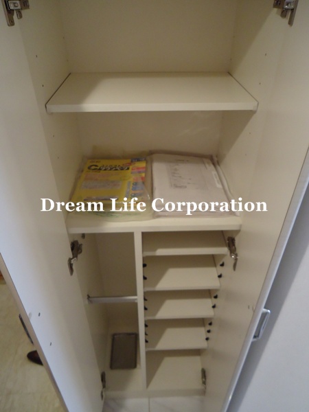 Receipt. ※ In fact the we use the photos in the same building may be different