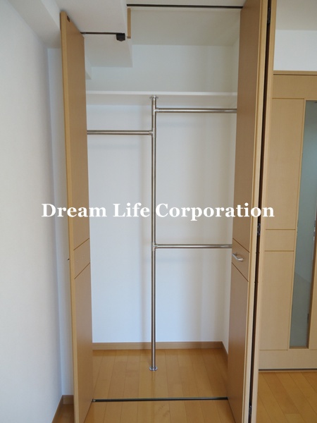 Receipt. ※ In fact the we use the photos in the same building may be different