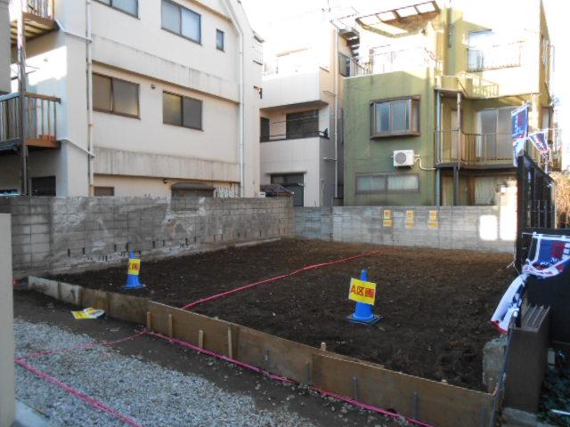 Local land photo. Local (12 May 2013) Shooting