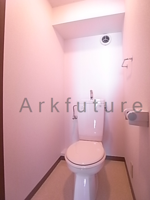 Toilet. Toilet There is also a feeling of cleanliness