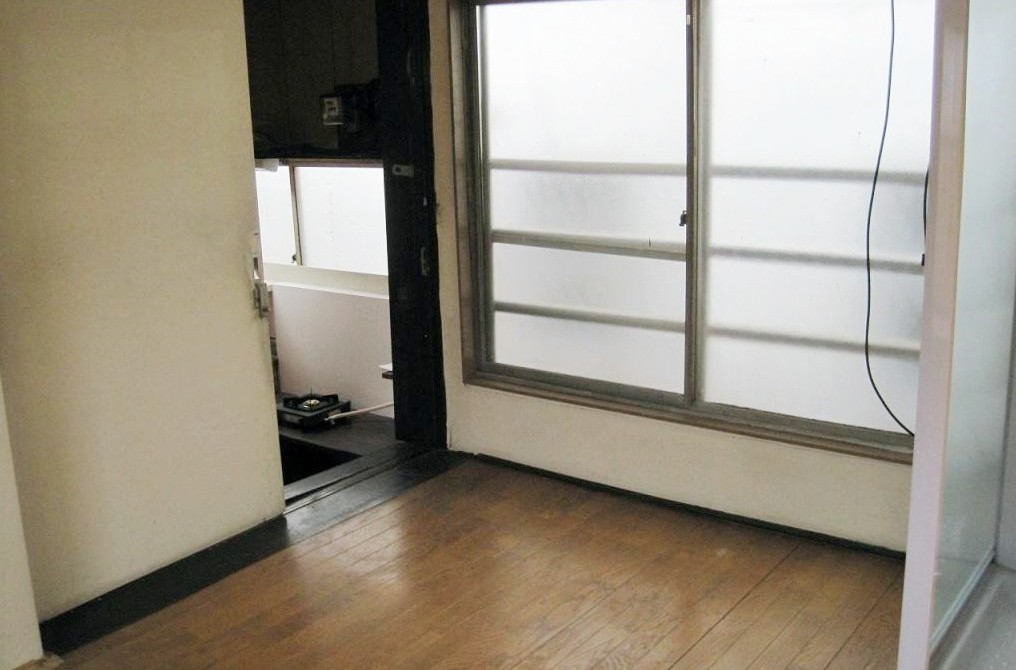 Other room space. room