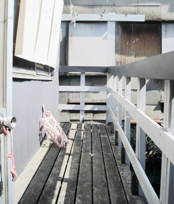 Other common areas. Share corridor