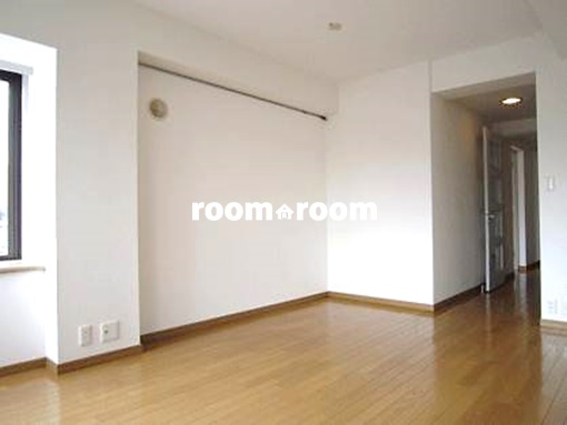 Living and room. South side of the living room