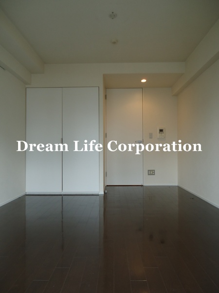 Other room space.  ※ In fact the we use the photos in the same building may be different