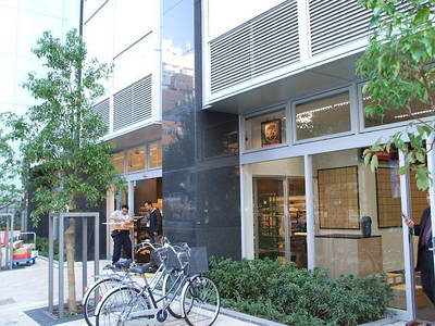 Convenience store. FamilyMart 5m to Nishi Atlas Tower store (convenience store)