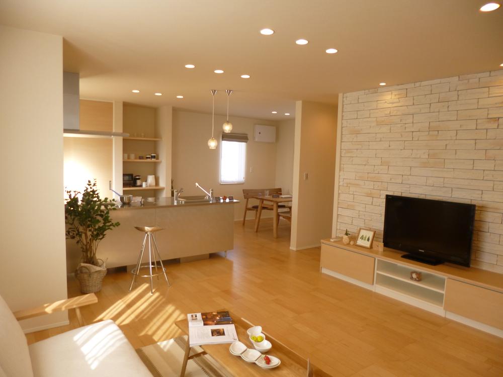 Living. Example of construction