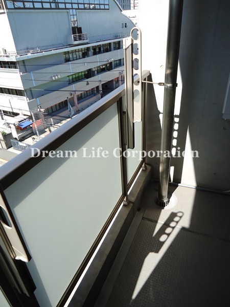 Balcony.  ※ In fact the we use the photos in the same building may be different. 