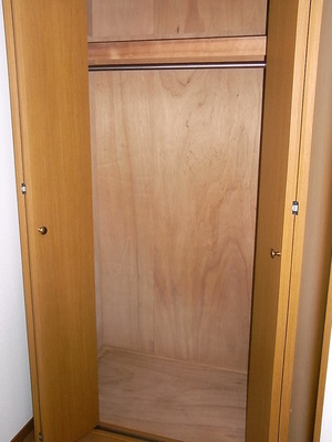 Receipt. Storage space