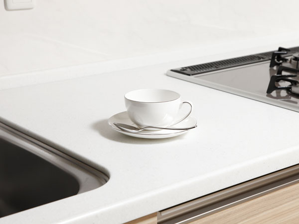 Kitchen.  [DuPont made of artificial marble counter] Adopted DuPont made of artificial marble on the top plate of the kitchen counter. In addition to the magnificent texture, Durable, To produce a beautiful and functional kitchen space.