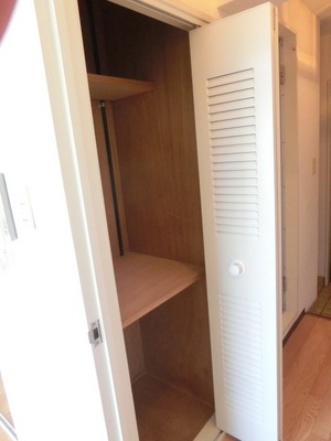 Receipt. Storage space