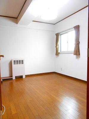 Non-living room