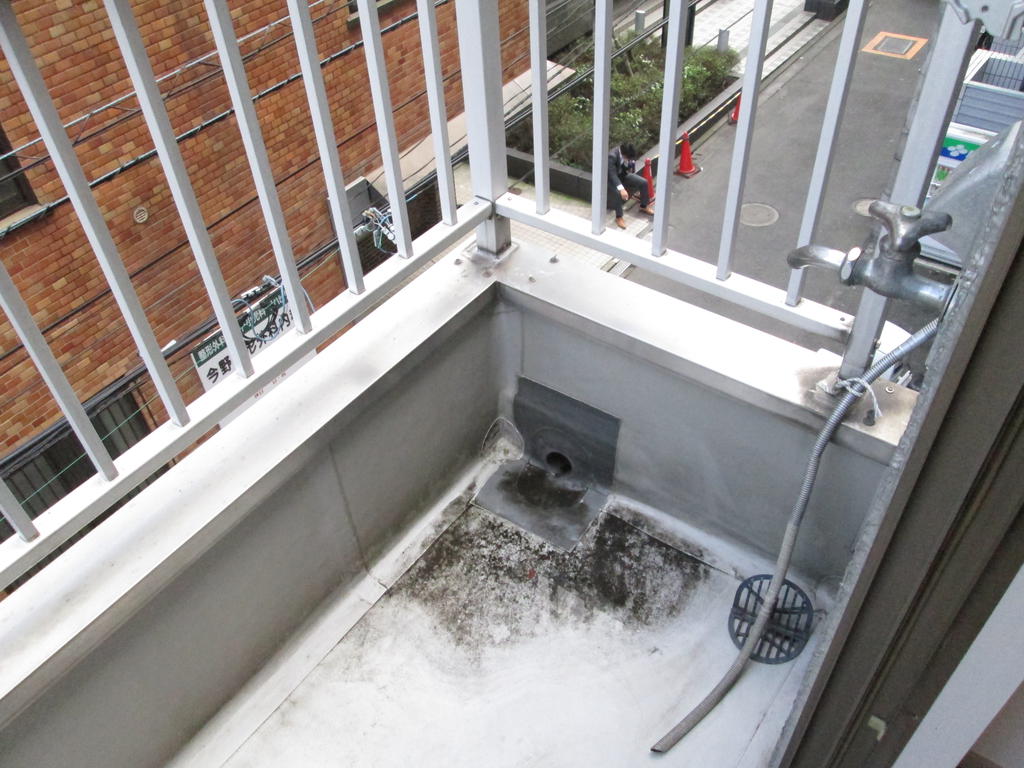 Other Equipment. Laundry Area