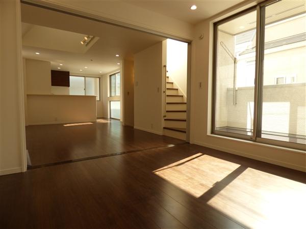 Living 2013 / 09 shooting