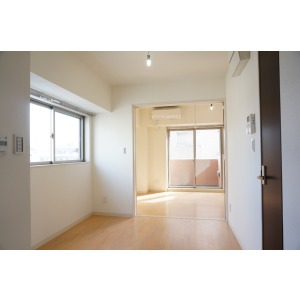 Living and room. DK7 Pledge No. 2