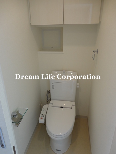 Toilet.  ※ In fact the we use the photos in the same building may be different.