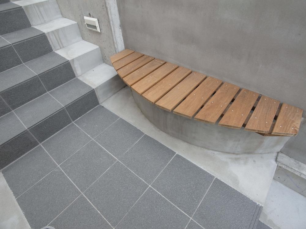 Other local. You can also enjoy a stylish staircase gardening with bench! !